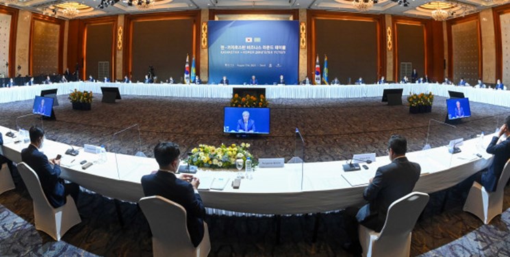 امضای ۳۴ توافقنامه همکاری رهاورد سفر «تاکایف» به کره جنوبی