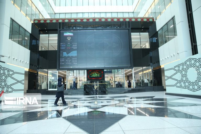 بورس از ۲۵ تا ۳۰ مردادماه تعطیل شد