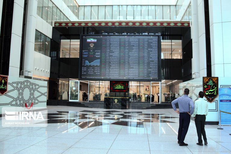 پایان سبز بورس در هفته سوم مردادماه