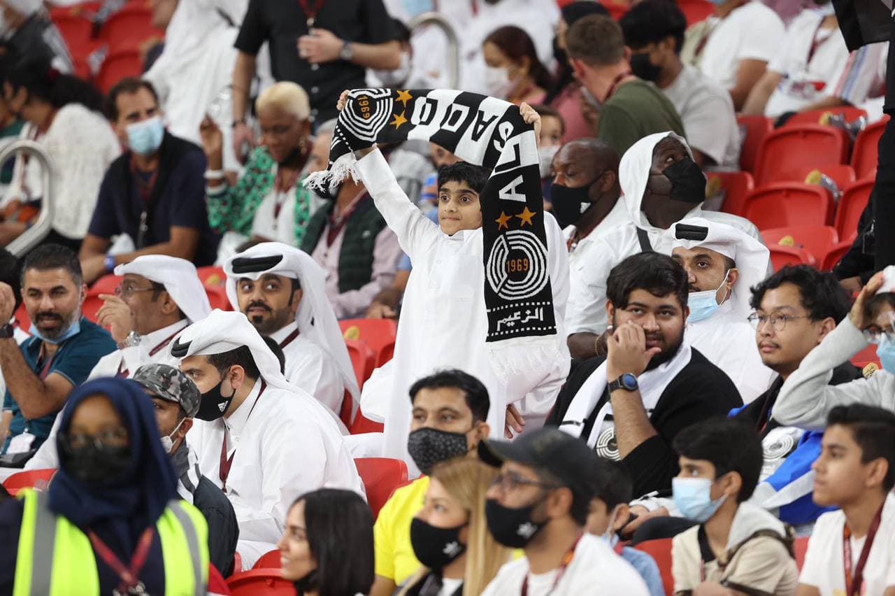 افتتاح باشکوه پنجمین ورزشگاه جامجهانی در شب باخت شجاع!/عکس