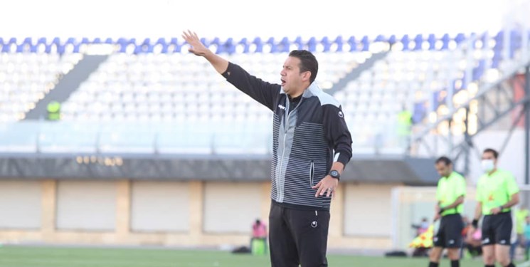 سرآسیایی: صحنه پنالتی مشکوک بود/ خوشحالم قدم اول را محکم برداشتیم