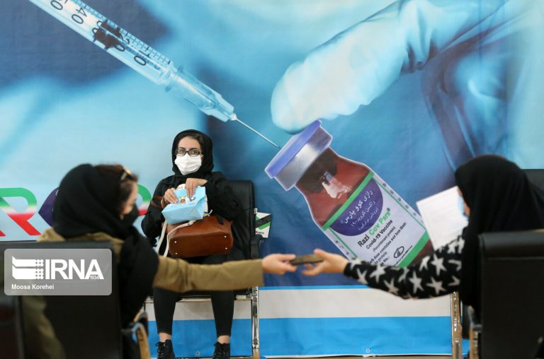 ۸۳ درصد از جامعه هدف شاهرود و میامی دُز اول واکسن کرونا دریافت کردند