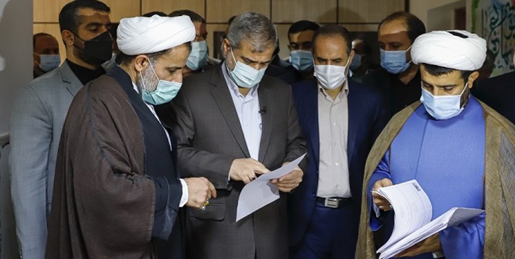 بازدید سرزده دادستان تهران از دادسرای ناحیه ۱۰