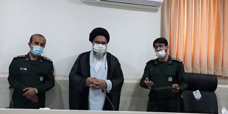 تلاش دشمن برای خنثی‌سازی عناصر انقلاب/ دانش‌آموزان ادامه دهنده راه انقلاب اسلامی