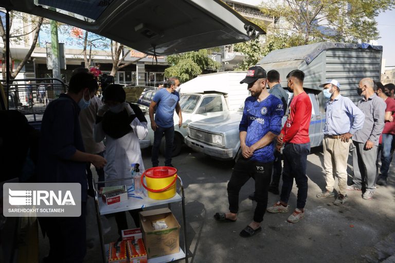 تلفات کرونا در کشور بدون واکسیناسیون ۳ برابر میشد