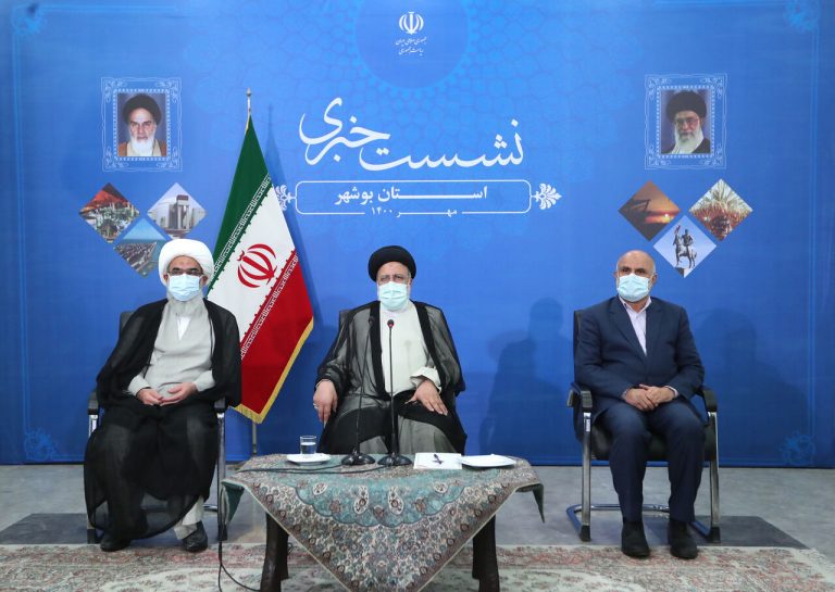 دستاورد سفردولت برای بخش سلامت بوشهر ۴۹۰ میلیارد تومان اعتبار است