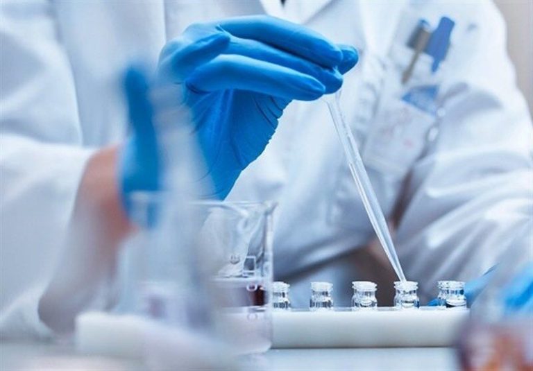 رئیس علوم پزشکی: نتیجه ۳۰ آزمایش کرونا درقم مثبت شد