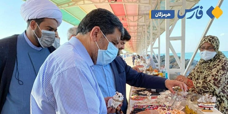 ضرغامی: گردشگری دریایی میتواند رونق بخش اقتصاد محلی باشد