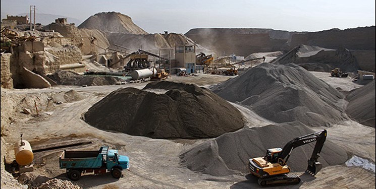 معاون عمرانی استانداری تهران: باید کارخانههای شن و ماسه استان در روزهای پنجشنبه و جمعه تعطیل شود