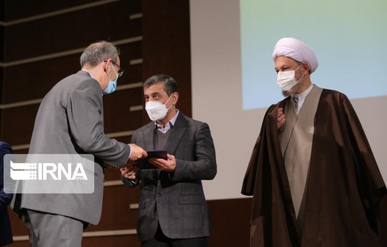 معاون وزیر بهداشت:بهرهوری درمانی با استفاده از تجارب دنبال میشود