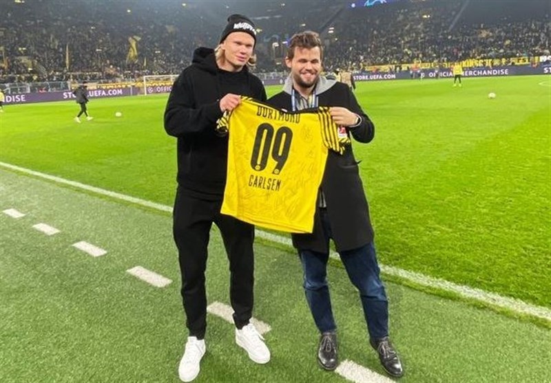 هدیه ویژه هالند به شماره یک شطرنج دنیا/عکس