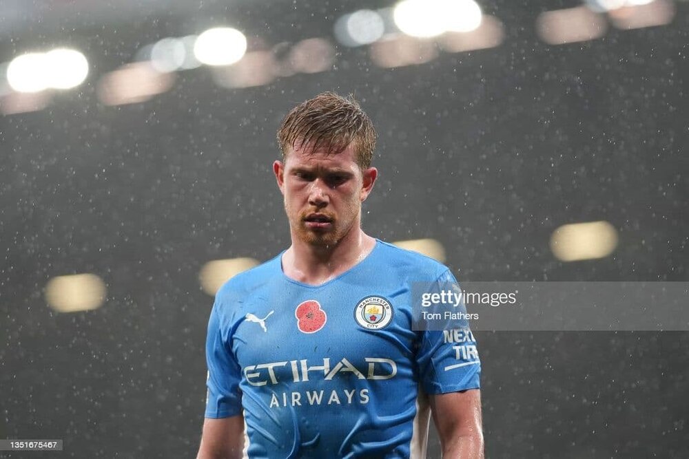 گل خشخاش روی سینه بازیکنان لیگ انگلیس چه میکند؟/عکس