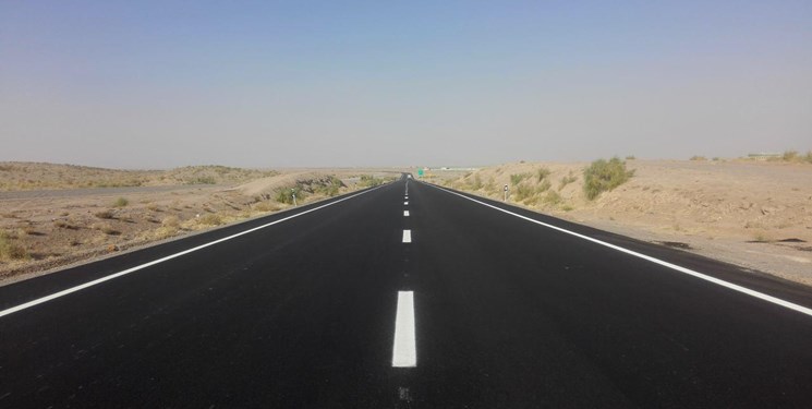 یک هزار و ۳۰۰ کیلومتر از راههای ارتباطی استان ایلام خط کشی شد