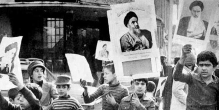 ۱۳ آبان به پیشنهاد چه کسانی روز «دانش آموز» نامیده شد؟ + سند