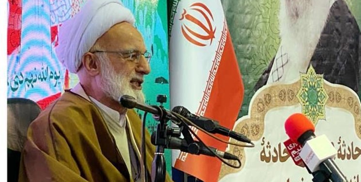 ایران سرزمین سلیمانی‌ها و مردان غیرتمند است/دست گدایی نزد بیگانگان دراز نمی‌کنیم