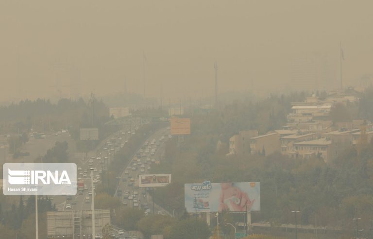 شمار ایستگاههای تهران از نظر آلودگی هوا به عدد ۲۰ رسید