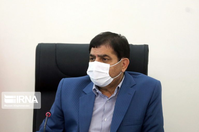 مخبر: آزادسازی ارز ترجیحی برای بخش دارو به هیچ وجه مطرح نیست