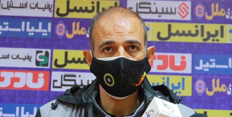 نویدکیا: بازیکنان پیکان جسورانه فوتبال بازی میکنند/به بازی خوب امتیاز نمیدهند