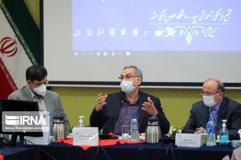 وزیر بهداشت: آمارسازی برای تخریب حوزه پزشکی قابل تحمل نیست