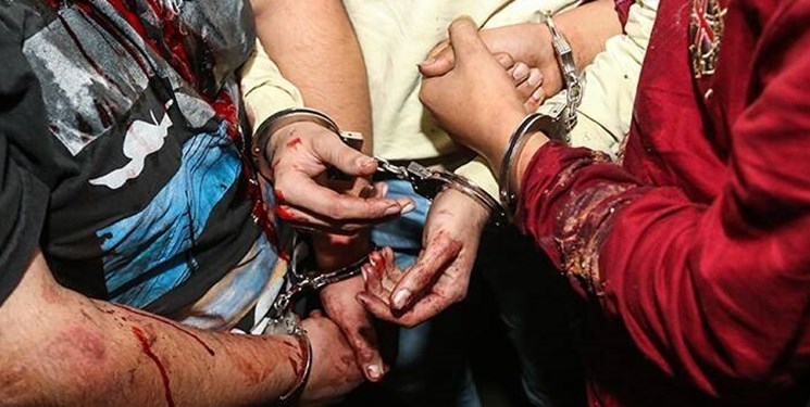 ۱۱ شرور سابقه دار و مخلان نظم و امنیت در شهرستان دهلران دستگیر شدند