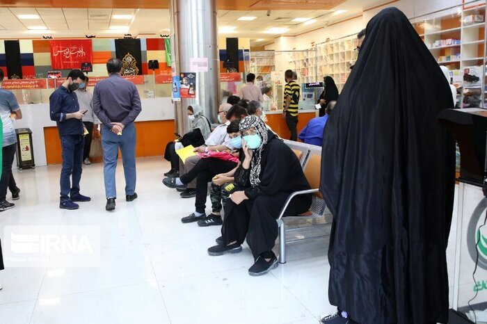 ازدحام جمعیت در مراکز پزشکی مازندران با اجرای طرح نسخه الکترونیک