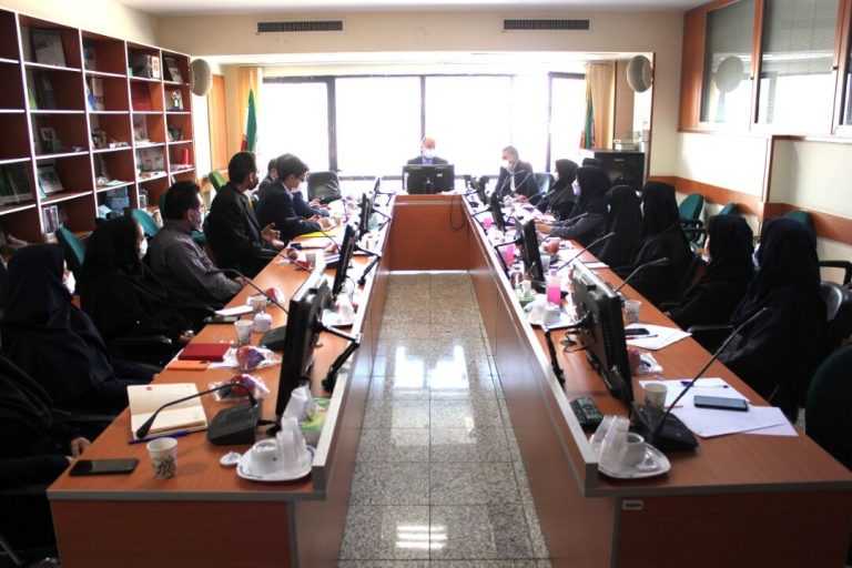 فناوریهای سلامت عامل قدرت در تصمیمگیری و ابتکار عمل هستند