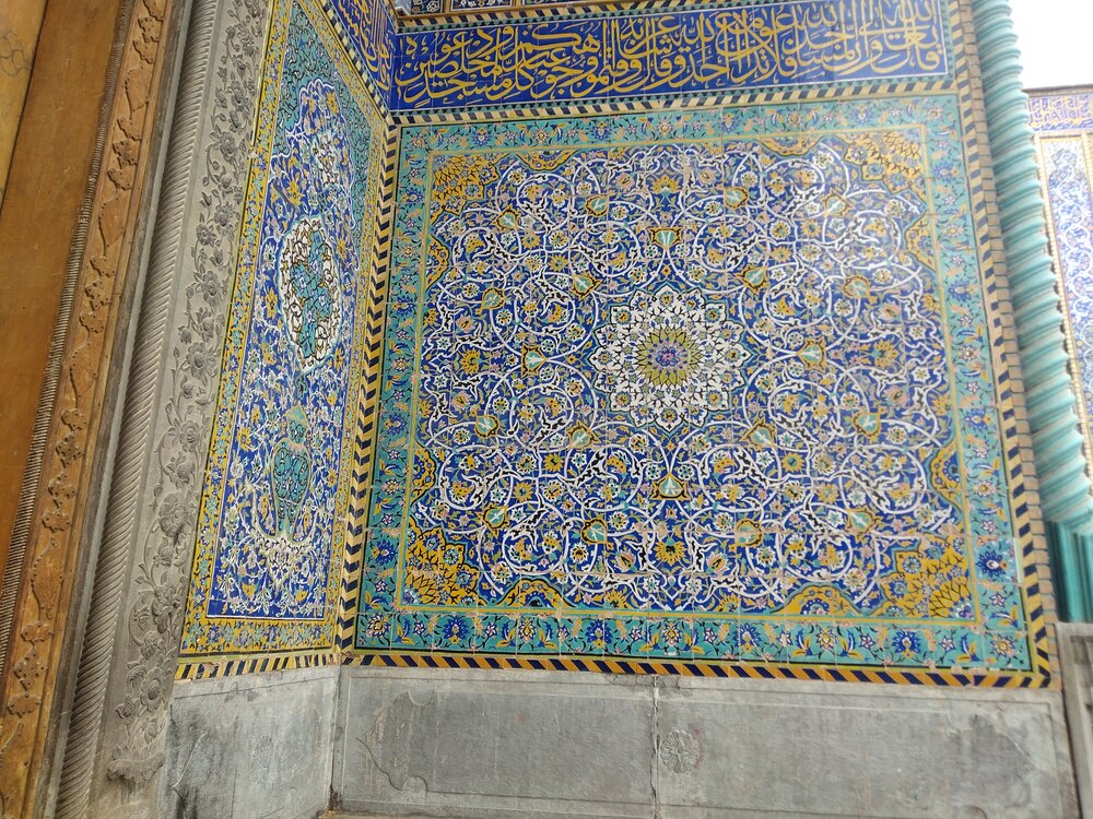 مرمتی عجیب در مسجد تاریخی سید اصفهان!