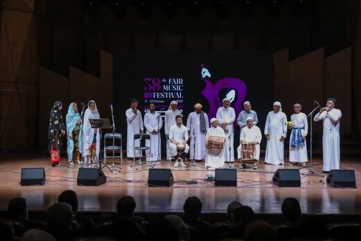 طنین آوای موسیقی قشم در جشنواره فجر