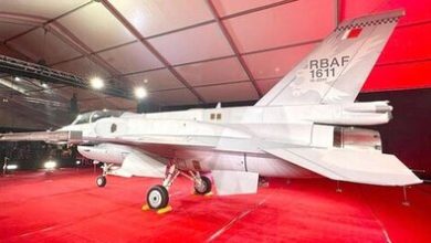 بحرین، اولین کشور در جهان که این جنگنده را تحویل گرفت