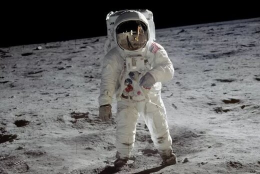 عکس | رونمایی از لباس ناسا برای سفر به ماه