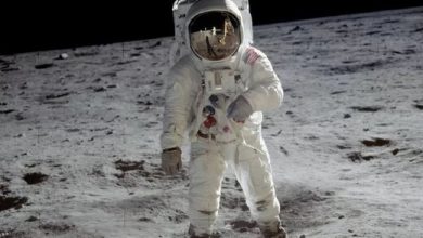 عکس | رونمایی از لباس ناسا برای ماه ، قیمت :۱۰۲۶۰۰۰۰۰۰۰۰۰۰ تومان!