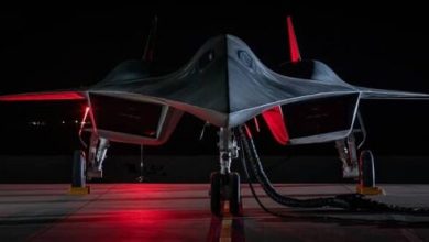 عکس | طراحی عجیب و سینمایی سریع ترین جنگنده شناسایی دنیا !