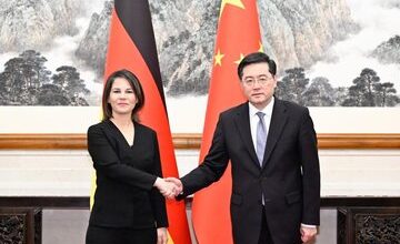 آلمان: در توسعه روابط با چین، مستقل عمل می‌کنیم