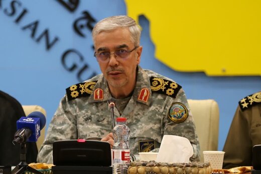 رئیس ستاد کل نیروهای مسلح: برنامه فضایی نیروهای مسلح با سرعت ادامه دارد / خنثی سازی عملیات تروریستی در مشهد و اصفهان