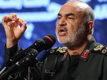 فرمانده کل سپاه: صهیونیستها در سوریه «۲ نفر از ما» را شهید کردند اما «۷ نفر از آنها» کشته شد
