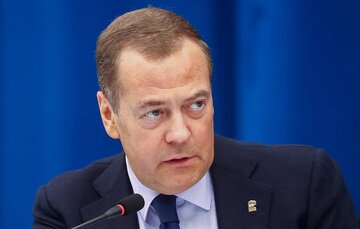 مدودف: وزرای جی۷ دروغگوهای وقیحی هستند