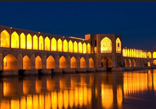 معرفی بناهای تاریخی نصفجهان/ از راهرویی زیرزمینی در «نقش جهان» تا حمام رازآلود شیخ بهایی