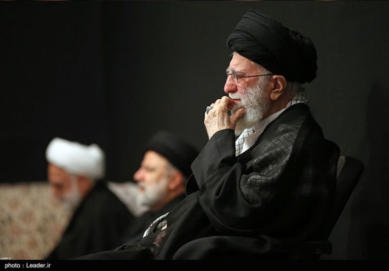 آخرین شب عزاداری محرم در بیت رهبری برگزار شد