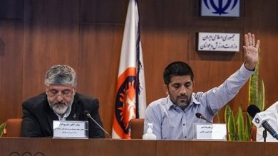 آشتی رئیس فدراسیون کشتی و پولادگر/ دبیر: حرکت وزارت ورزش اشتباه بود، حرکت من اشتباه‌تر + فیلم
