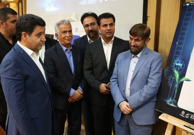 آقای آقامحمدی، این همه هزینهسازی شما برای کشور چه توجیهی دارد؟!