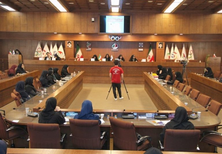 آیین رونمایی و معرفی ستاد ملی نوآوری و کارآفرینی ورزش بانوان برگزار شد