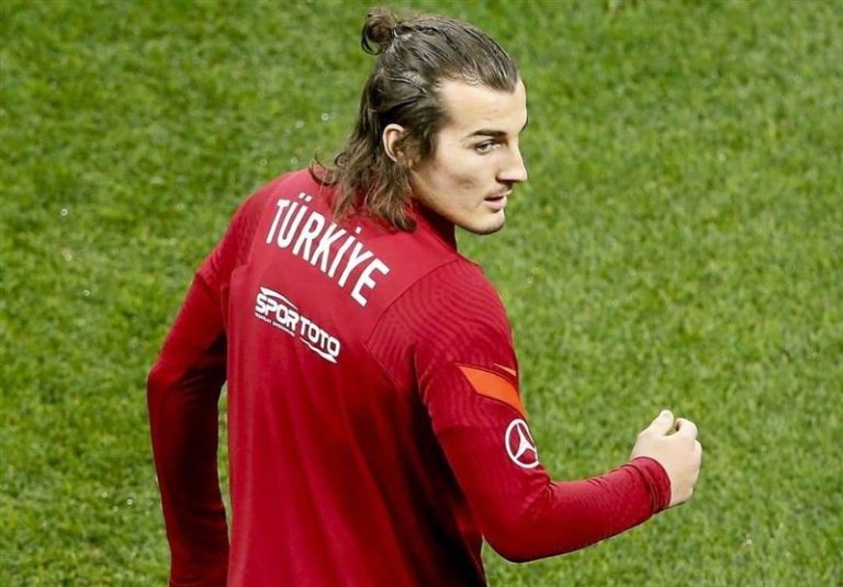 اتلتیکومادرید مدافع ترک لسترسیتی را خرید