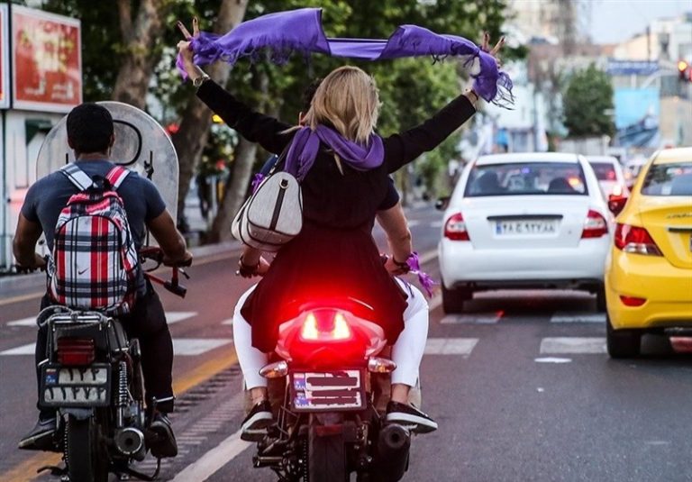 اختصاصی برگزیده های ایران؛ جزئیات اجرای طرح پلیس برای مقابله با پوشش نامتعارف/ “ونها” به خیابان برنمیگردند