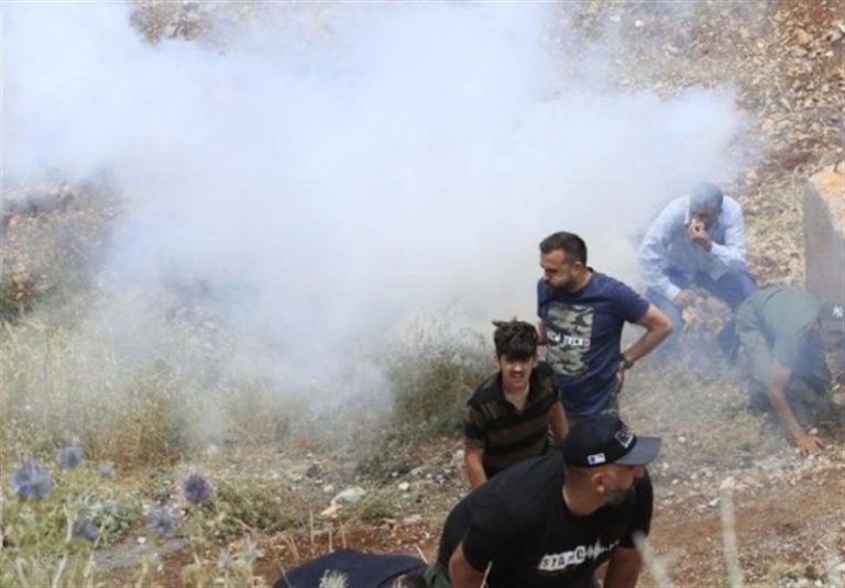 ادامه تنشها در مرز لبنان و فلسطین اشغالی / شلیک گاز آشک آور به سمت خبرنگاران