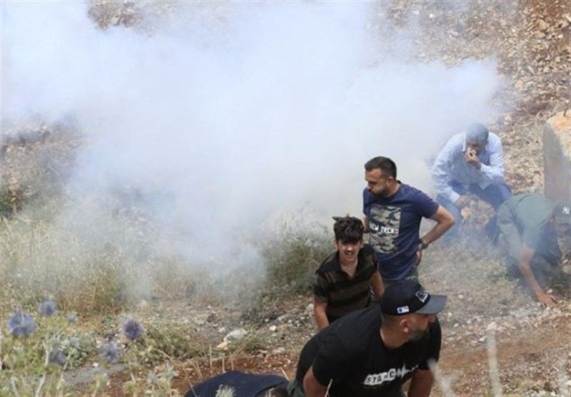 ادامه تنشها در مرز لبنان و فلسطین اشغالی / شلیک گاز آشک آور به سمت خبرنگاران