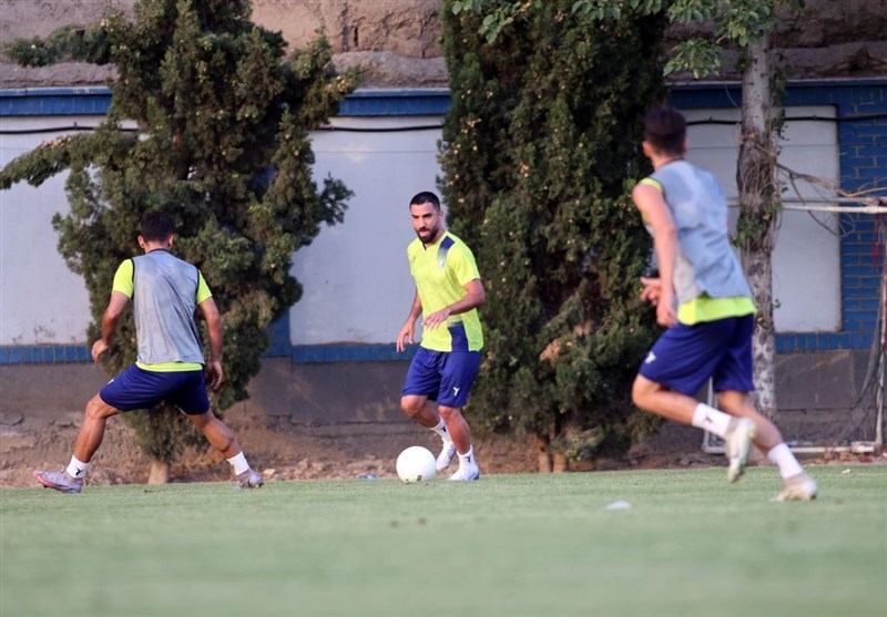 ادامه مشکلات بیپایان استقلال؛ بازیکن جدید در تمرینات شرکت نمیکند!