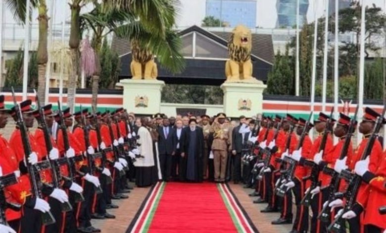 ادای احترام رئیسی به مقبره رهبر فقید کنیا