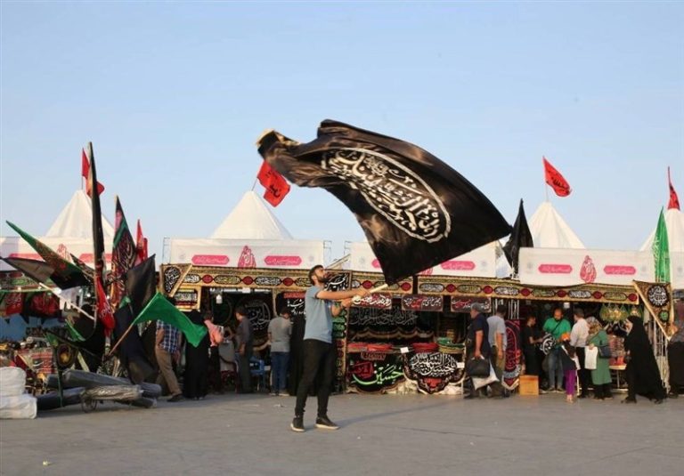 استقبال هیئتها، نمایشگاه “عطر سیب” را تمدید کرد