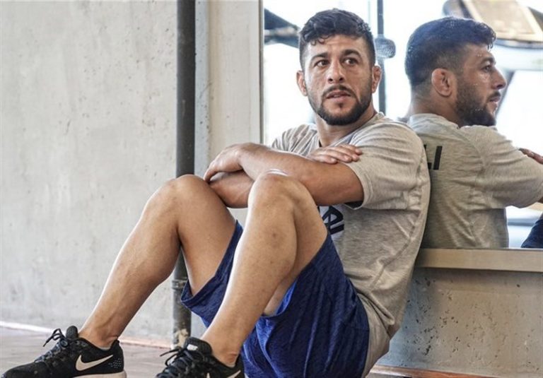 اطری: امسال در اولین روز مسابقات جهانی، کشتی میگیرم/ دریغ از یک تماس ساده از بابلیها برای حال و احوال!