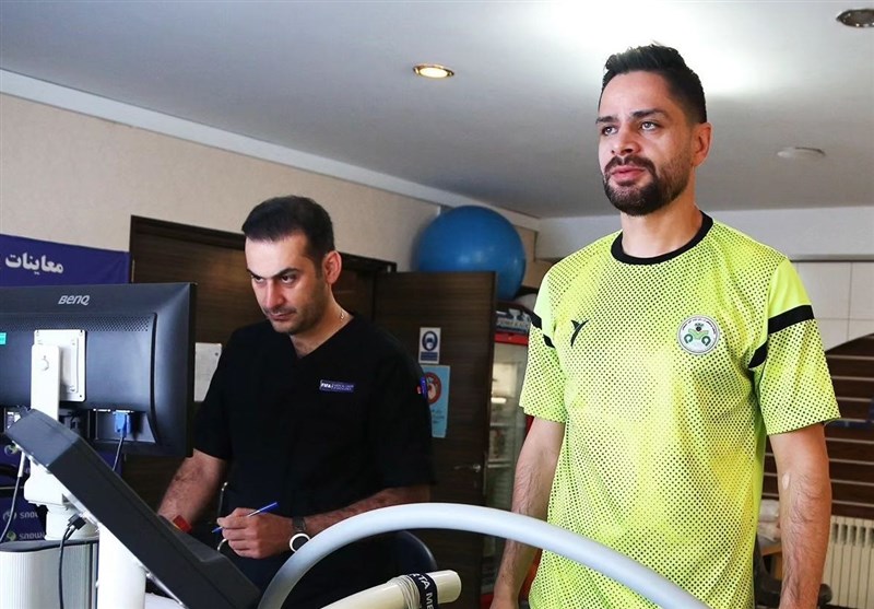 اعضای تیم فوتبال ذوبآهن در ایفمارک